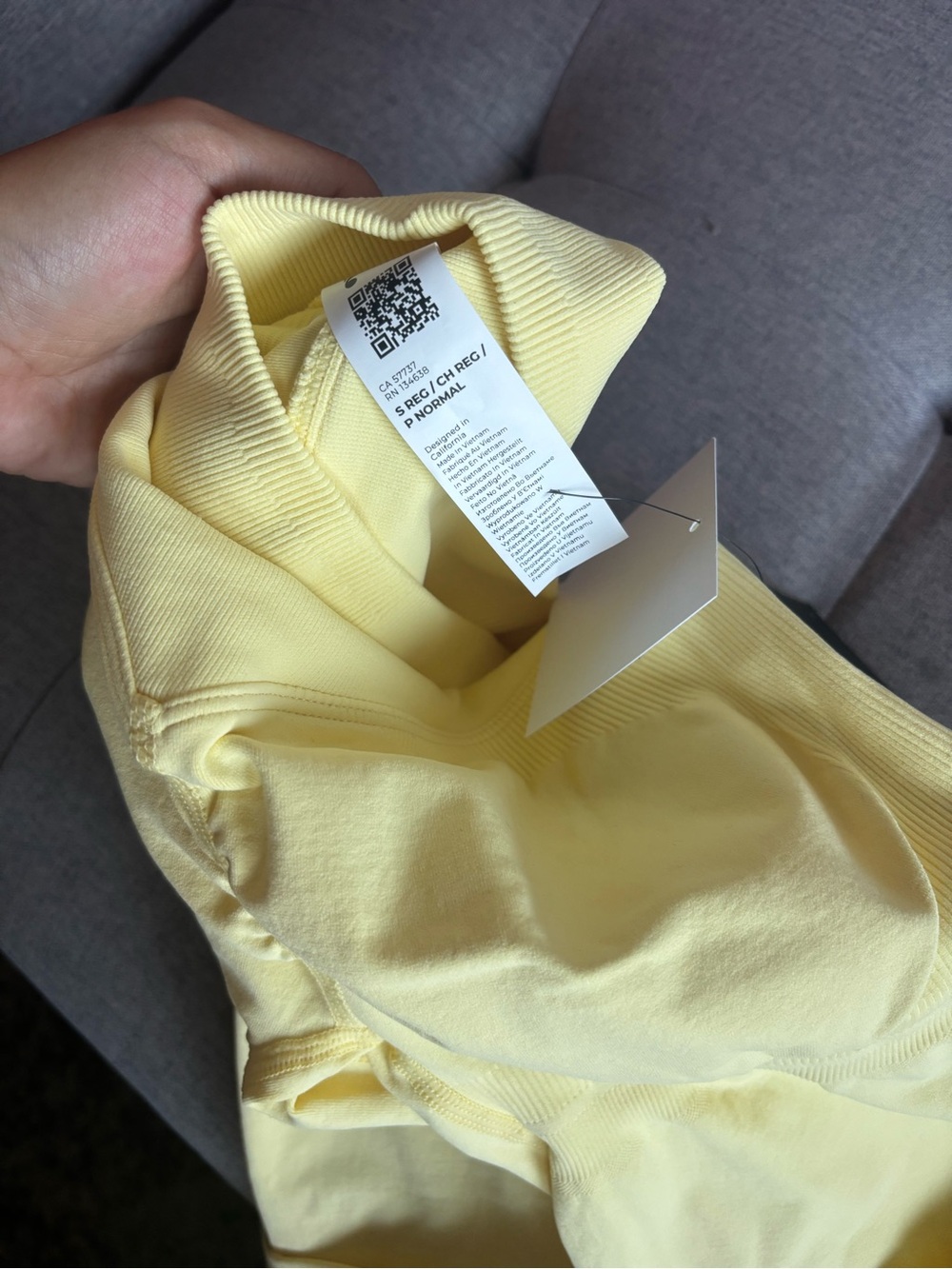 Fabletics Seamless Scrunch Leggings - Picture 5 of 5